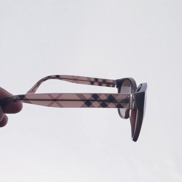 Burberry Sunglasses BE 4088M - Picture 5 of 6